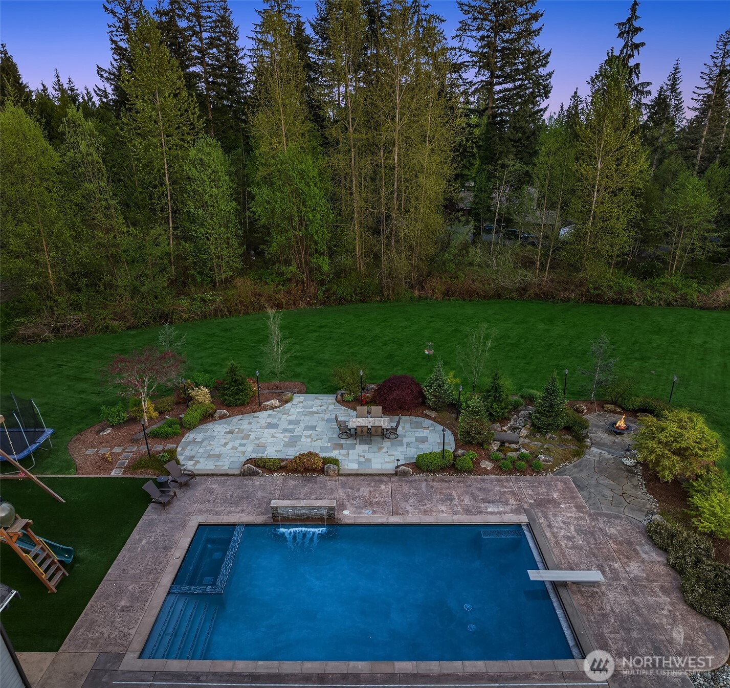 11712 84TH STREET NE, Lake Stevens, WA 98258-8944