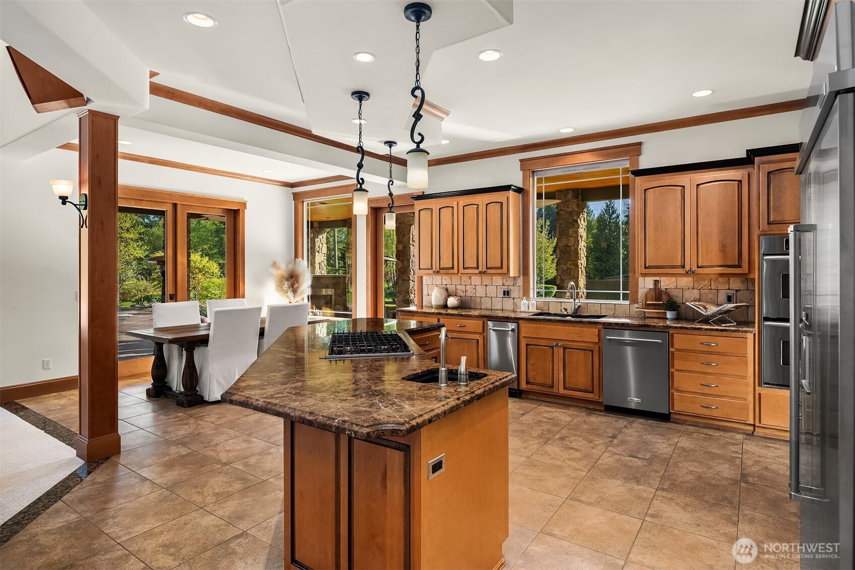 11712 84TH STREET NE, Lake Stevens, WA 98258-8944