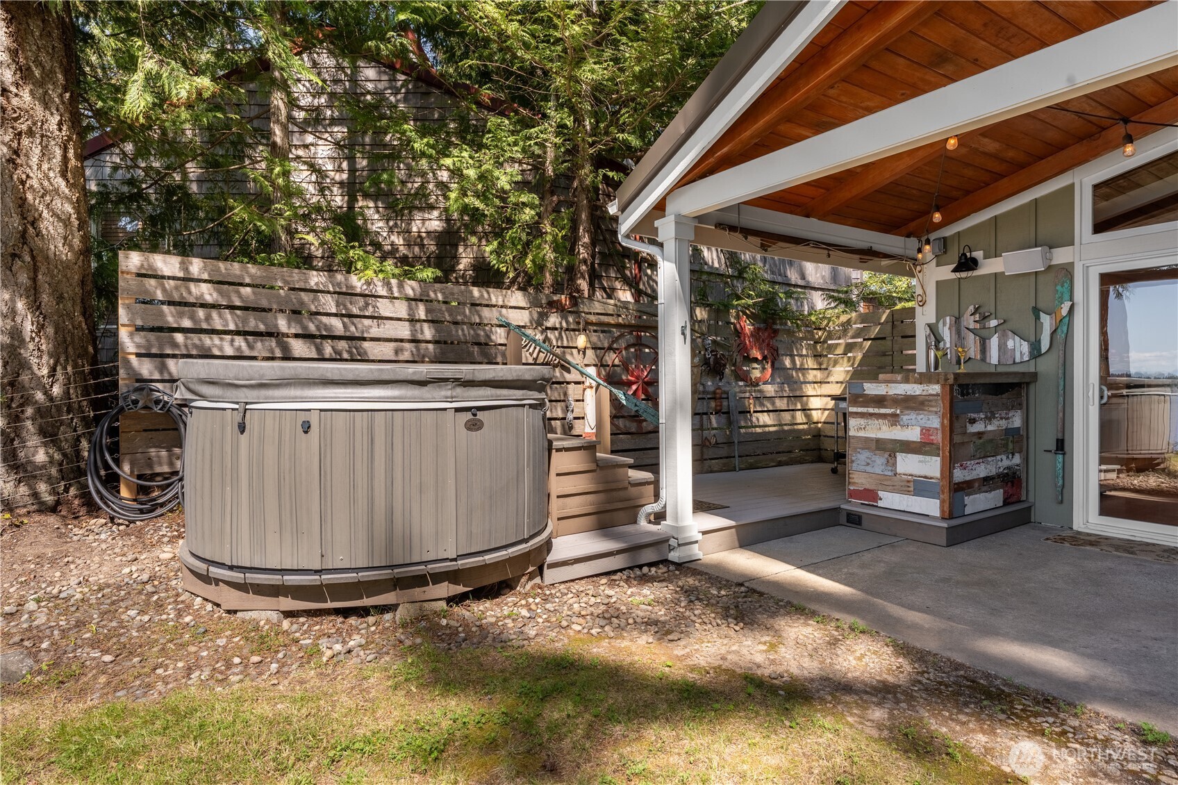 924 W Herron Boulevard NW, Lakebay, WA 98349