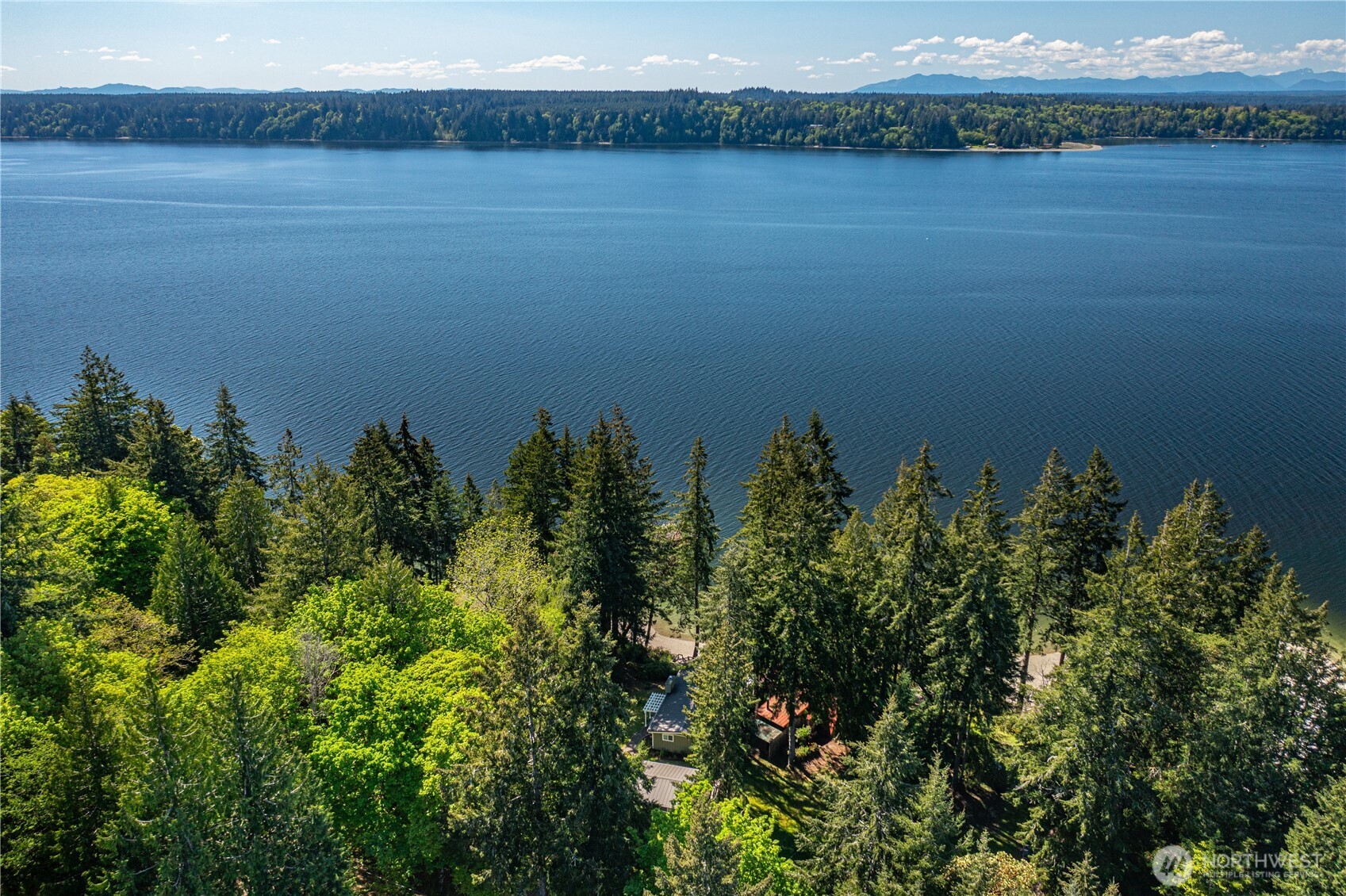 924 W Herron Boulevard NW, Lakebay, WA 98349