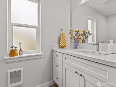 8117 17th Avenue SW #B, Seattle, WA 98106 - Photo 17