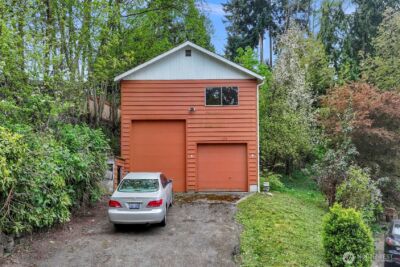 119 N 205th Street , Shoreline, WA 98133 - Photo 4