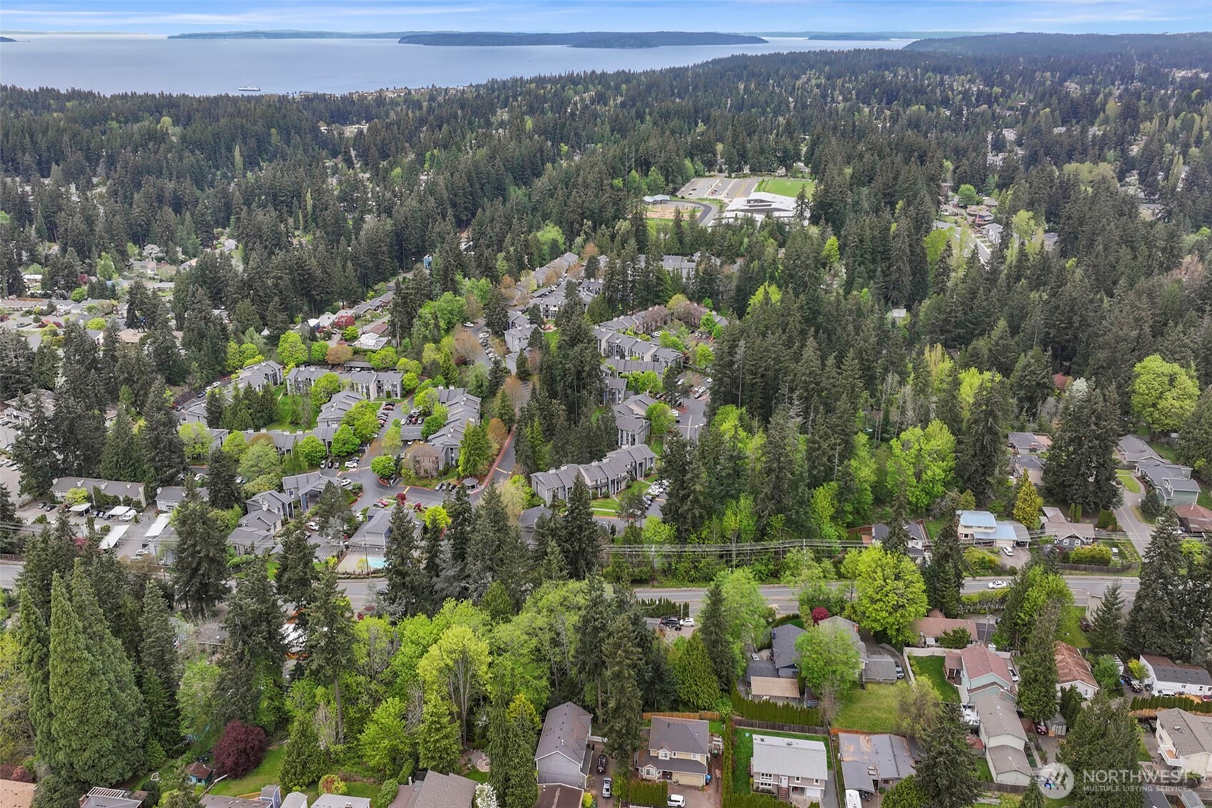119 N 205th Street , Shoreline, WA 98133