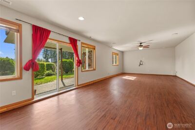 10929 131st Avenue NE, Lake Stevens, WA 98258-8876 - Photo 21