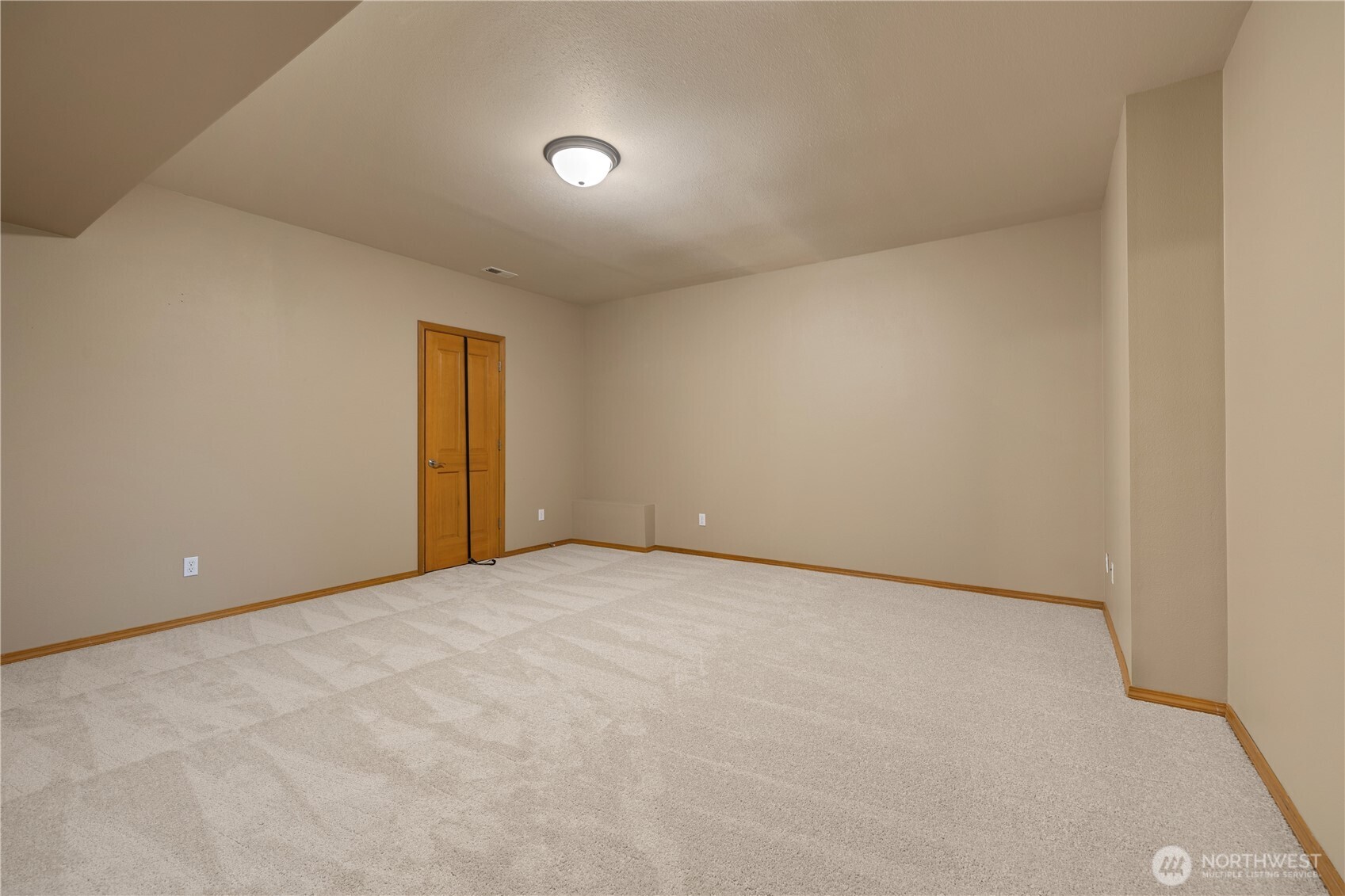 10929 131st Avenue NE, Lake Stevens, WA 98258-8876