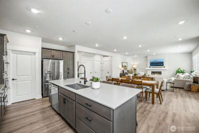 6410 213th Ave Court E, Bonney Lake, WA 98391-6567 - Photo 11