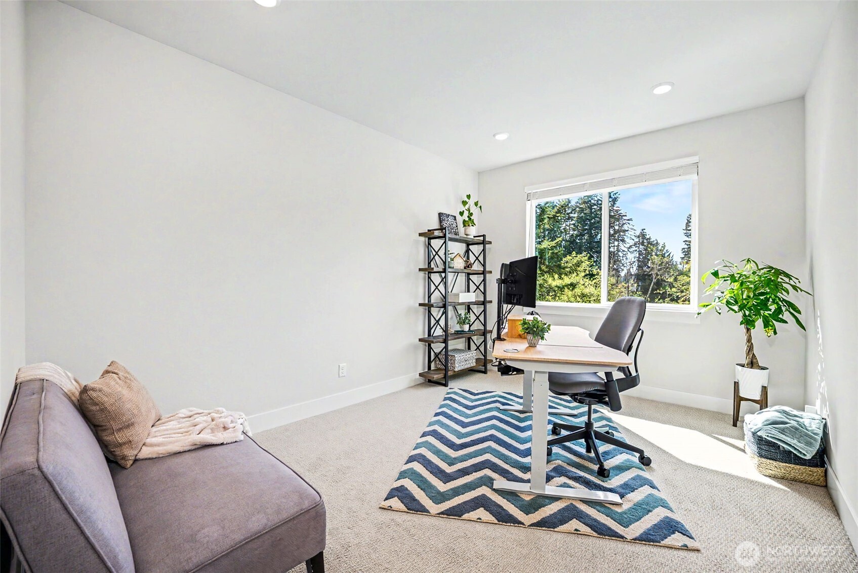 6410 213th Ave Court E, Bonney Lake, WA 98391-6567