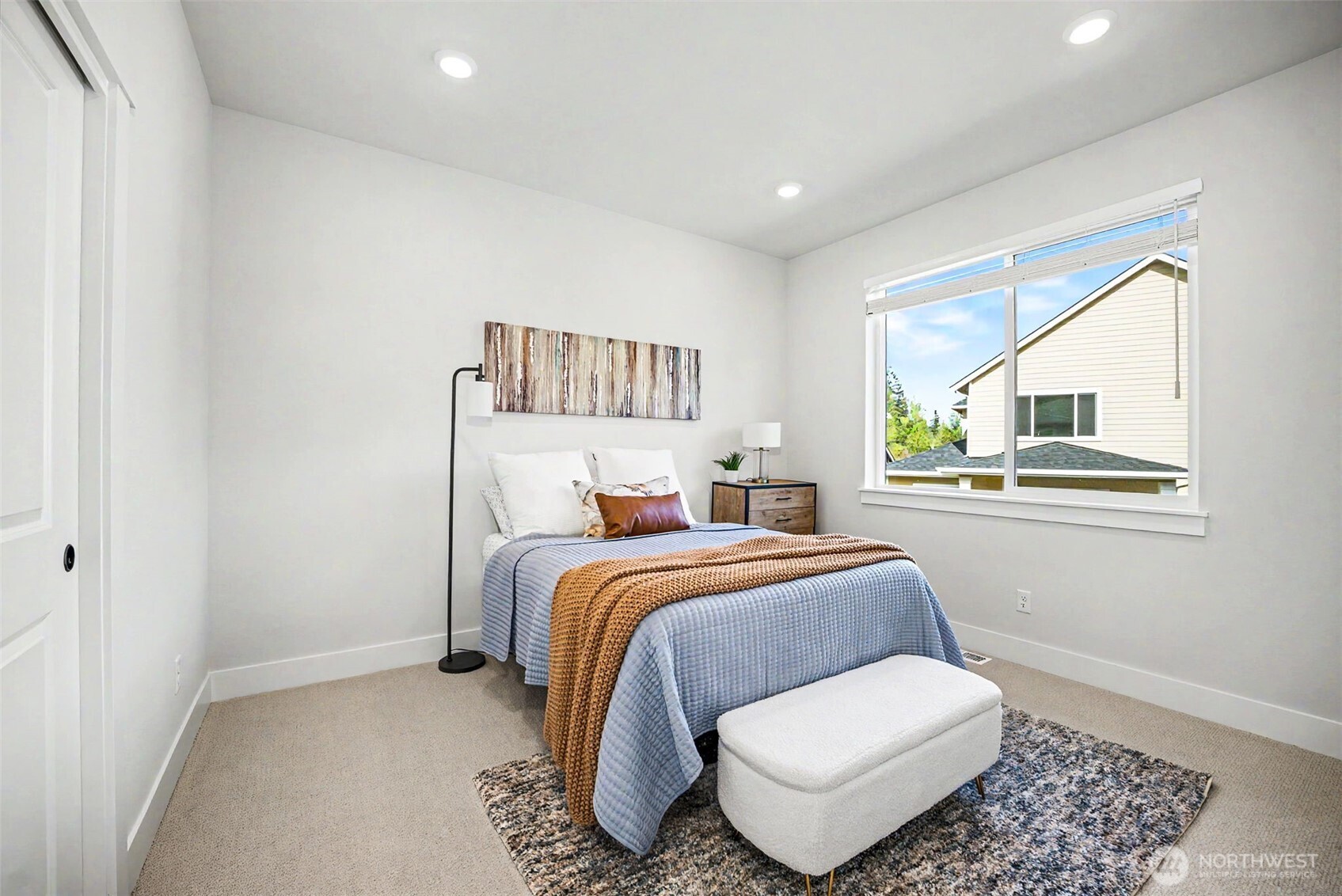 6410 213th Ave Court E, Bonney Lake, WA 98391-6567