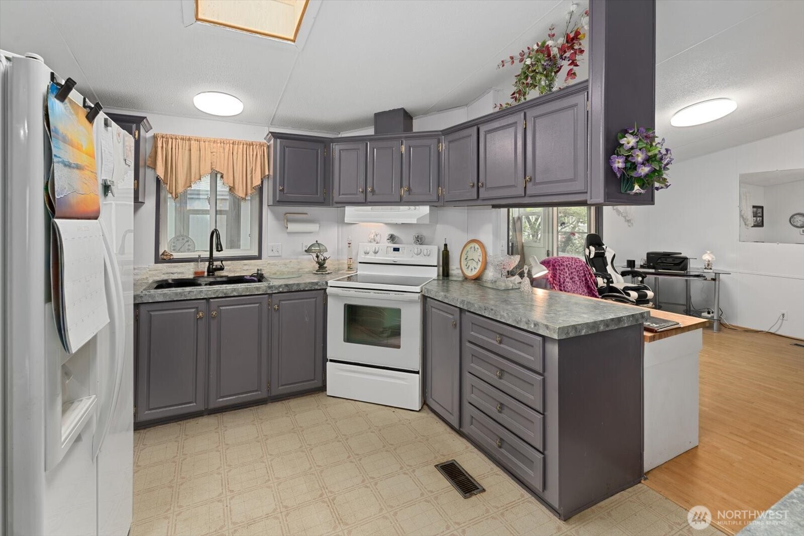 8430 SE 15th Place #91, Lake Stevens, WA 98258