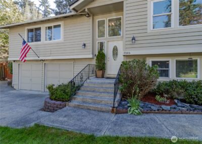 19303 10th Ave E , Spanaway, WA 98387