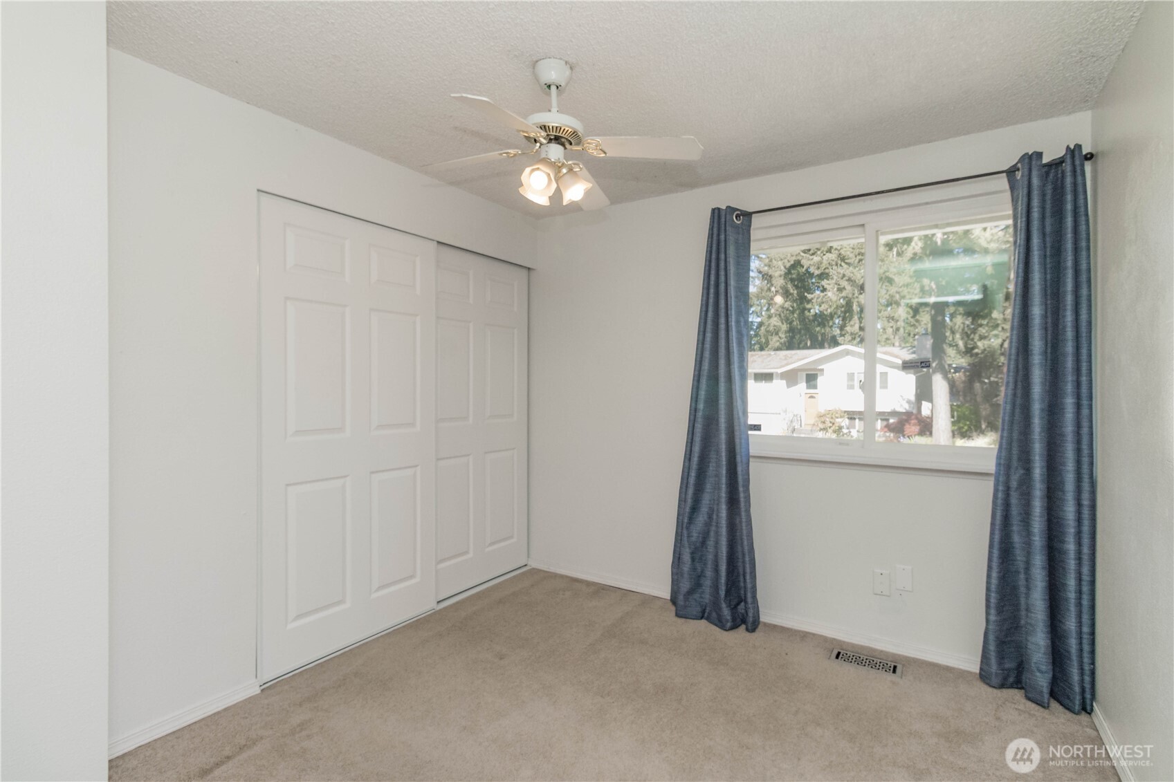 19303 10th Ave E , Spanaway, WA 98387