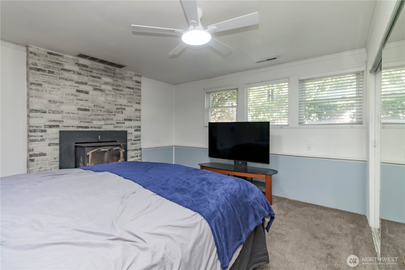 19303 10th Ave E , Spanaway, WA 98387