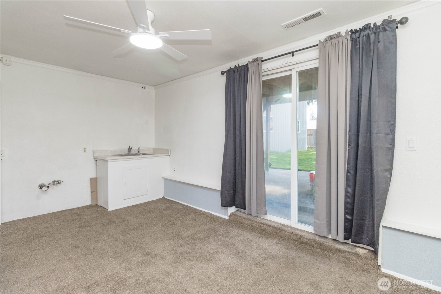 19303 10th Ave E , Spanaway, WA 98387