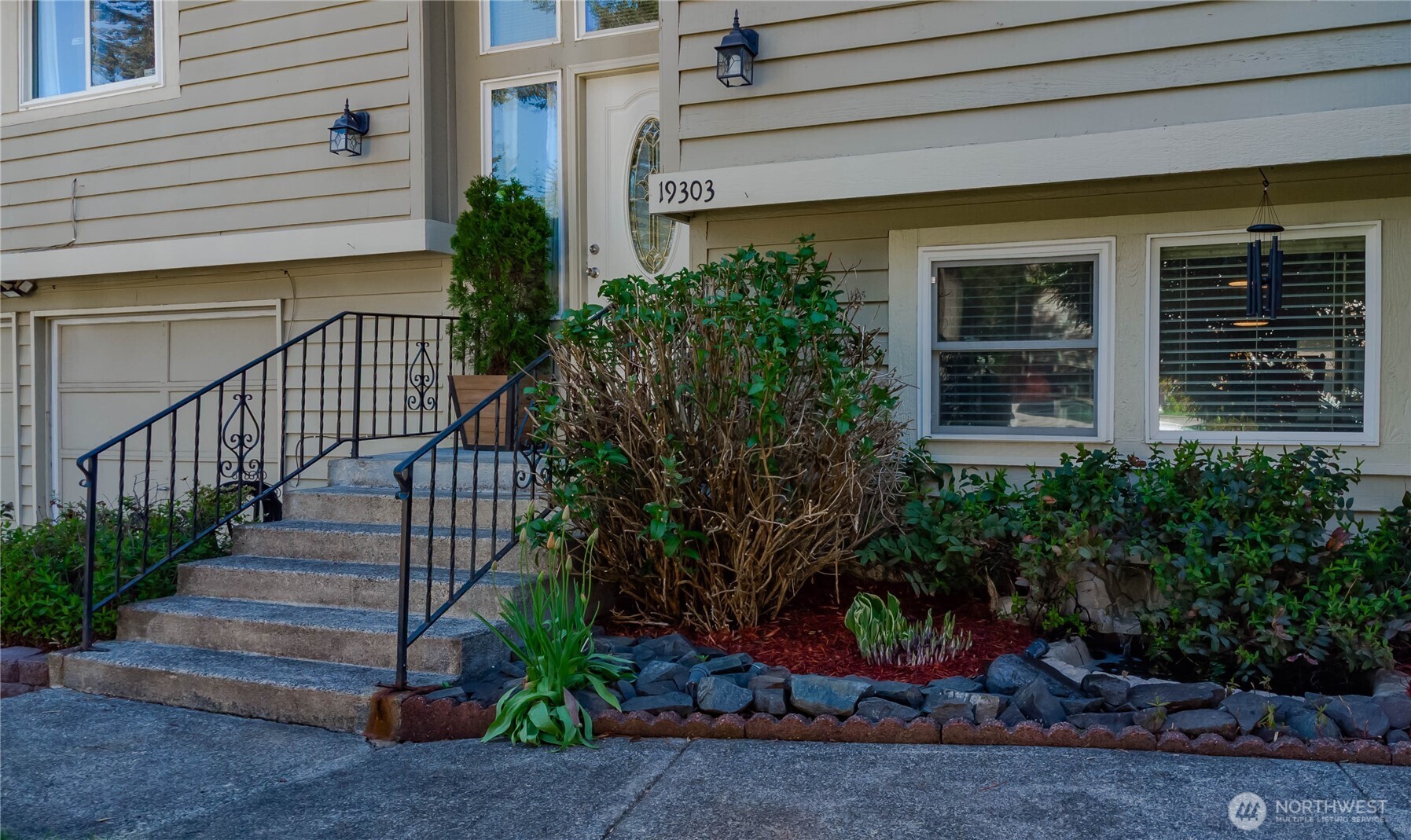 19303 10th Ave E , Spanaway, WA 98387
