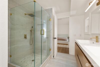 21810 NE 16th Street , Sammamish, WA 98074 - Photo 12