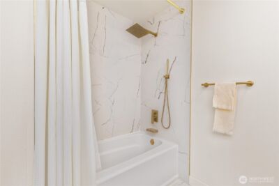 21810 NE 16th Street , Sammamish, WA 98074 - Photo 16