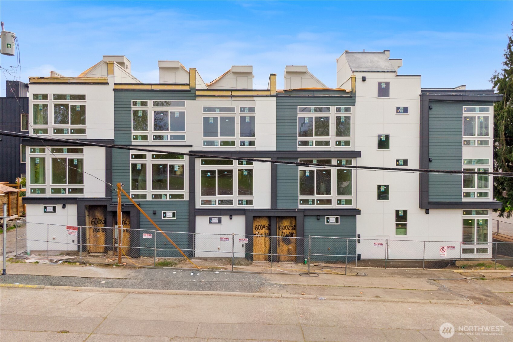 2452 NW 60th Street , Seattle, WA 98107