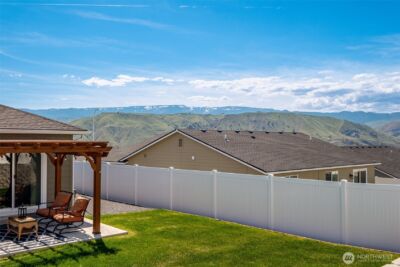 2355 3rd St SE , East Wenatchee, WA 98802 - Photo 8