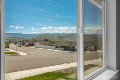 2355 3rd St SE , East Wenatchee, WA 98802 - Photo 9