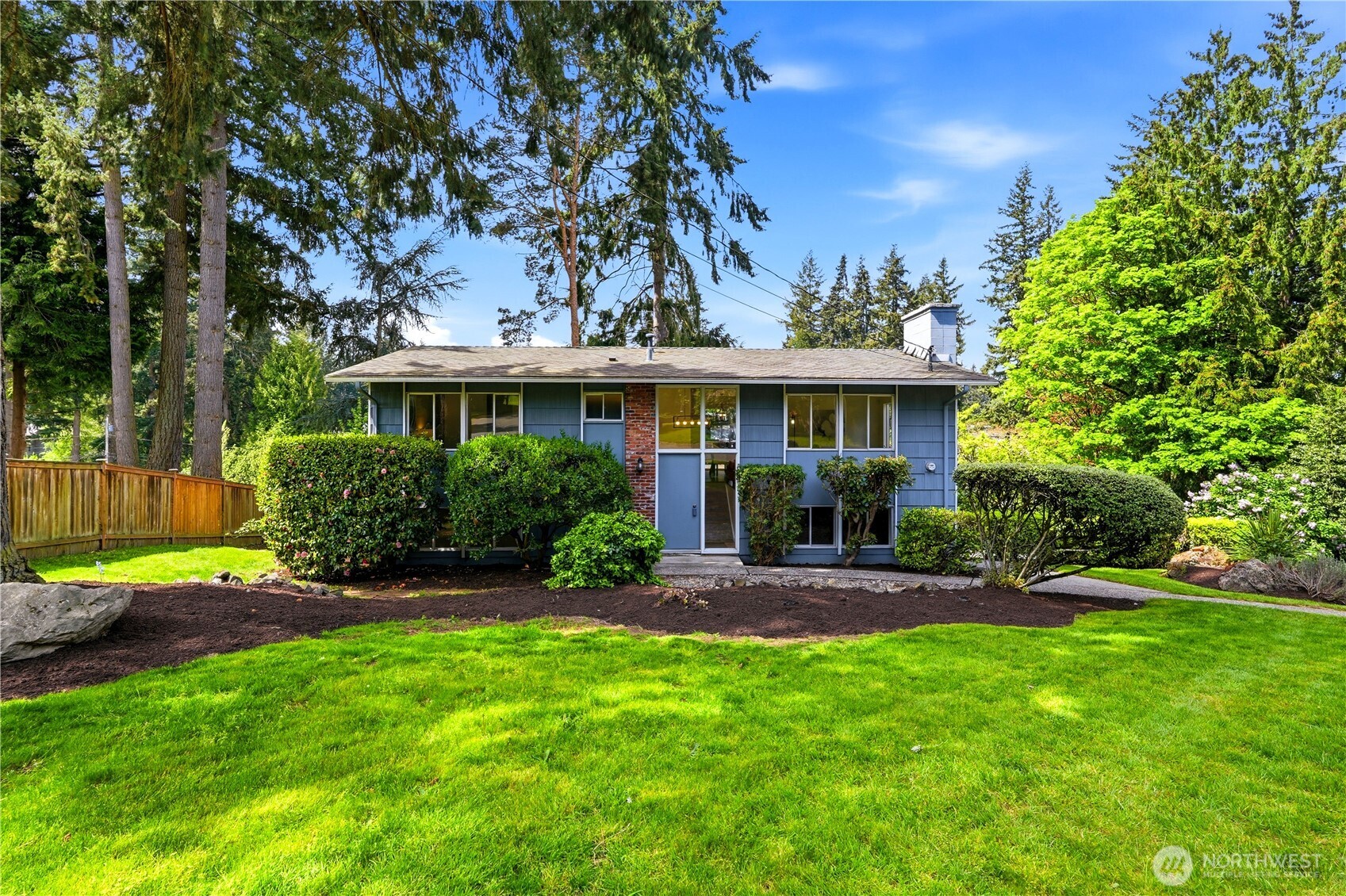 14613 SE 16th Place , Bellevue, WA 98007