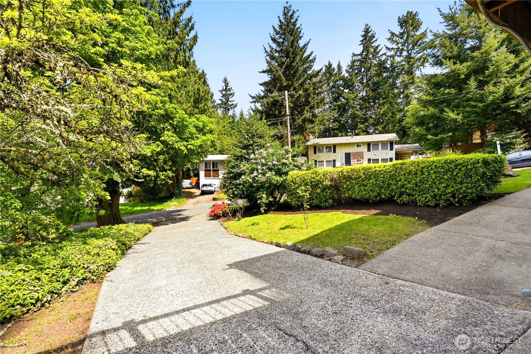 14613 SE 16th Place , Bellevue, WA 98007