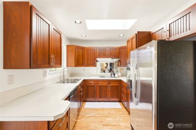 14613 SE 16th Place , Bellevue, WA 98007 - Photo 9