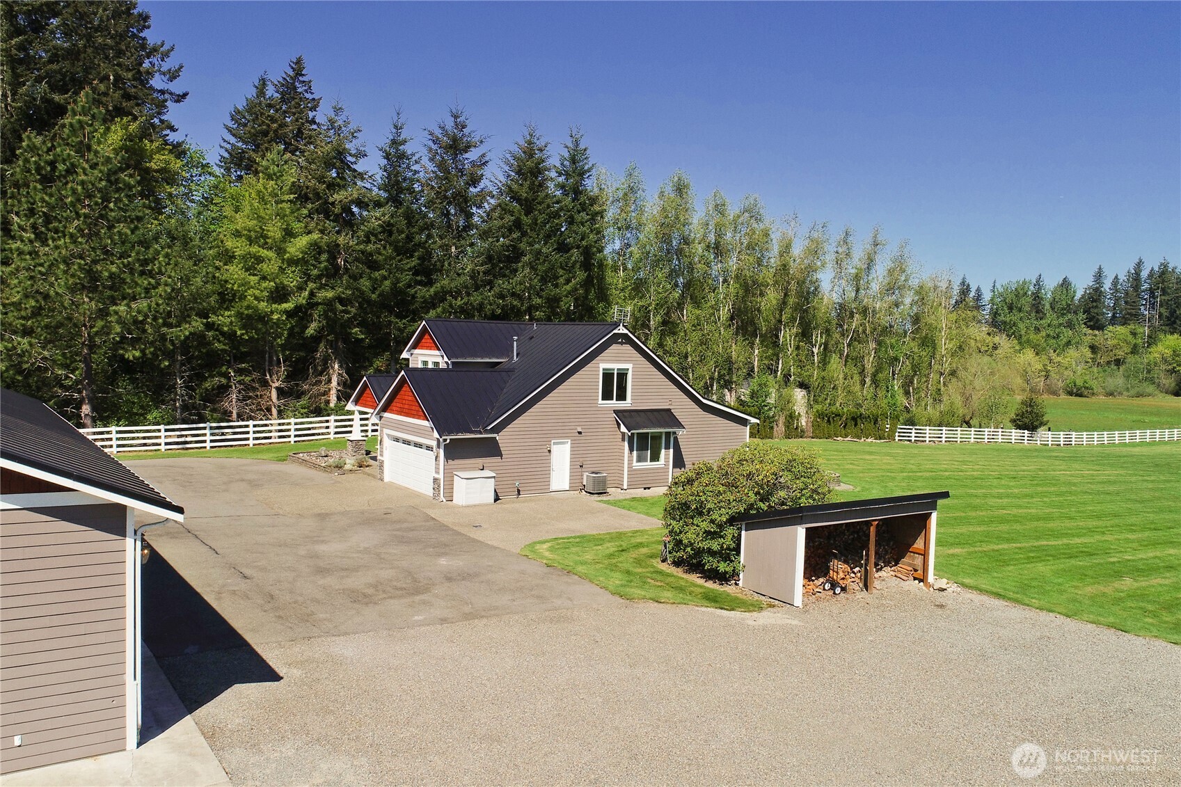 26910 SE 216th Street , Maple Valley, WA 98038