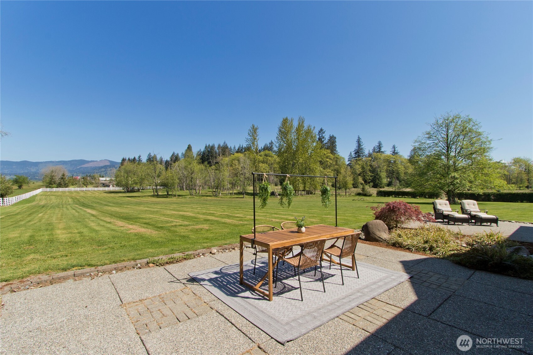 26910 SE 216th Street , Maple Valley, WA 98038