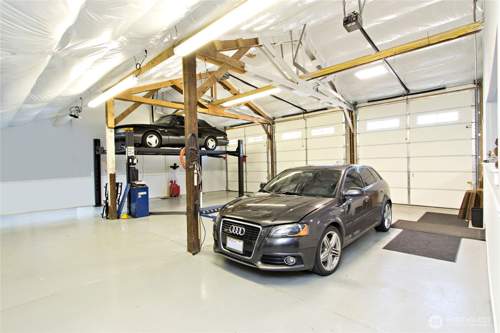 26910 SE 216th Street , Maple Valley, WA 98038