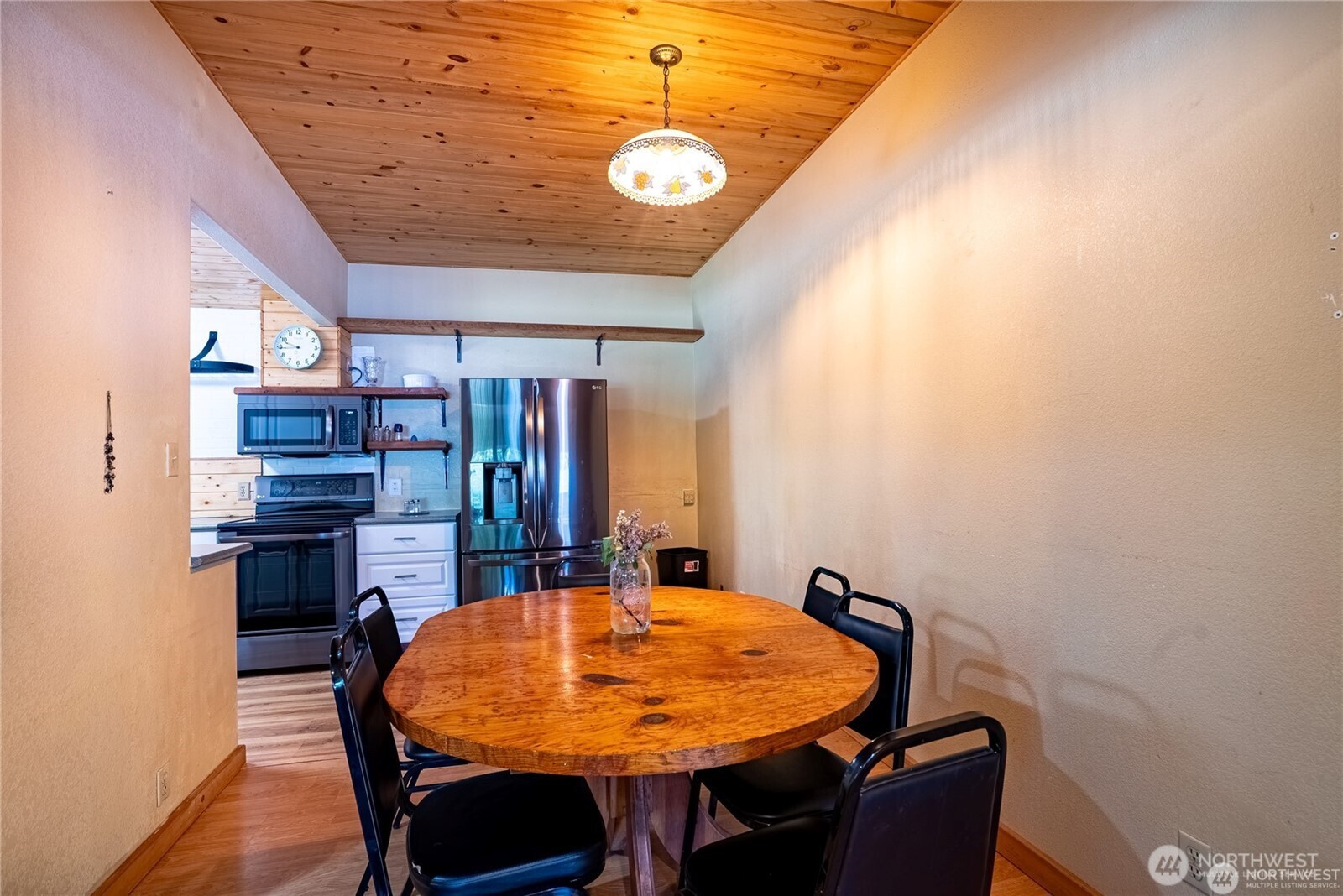 1454 Old Hwy 97 , Malott, WA 98829