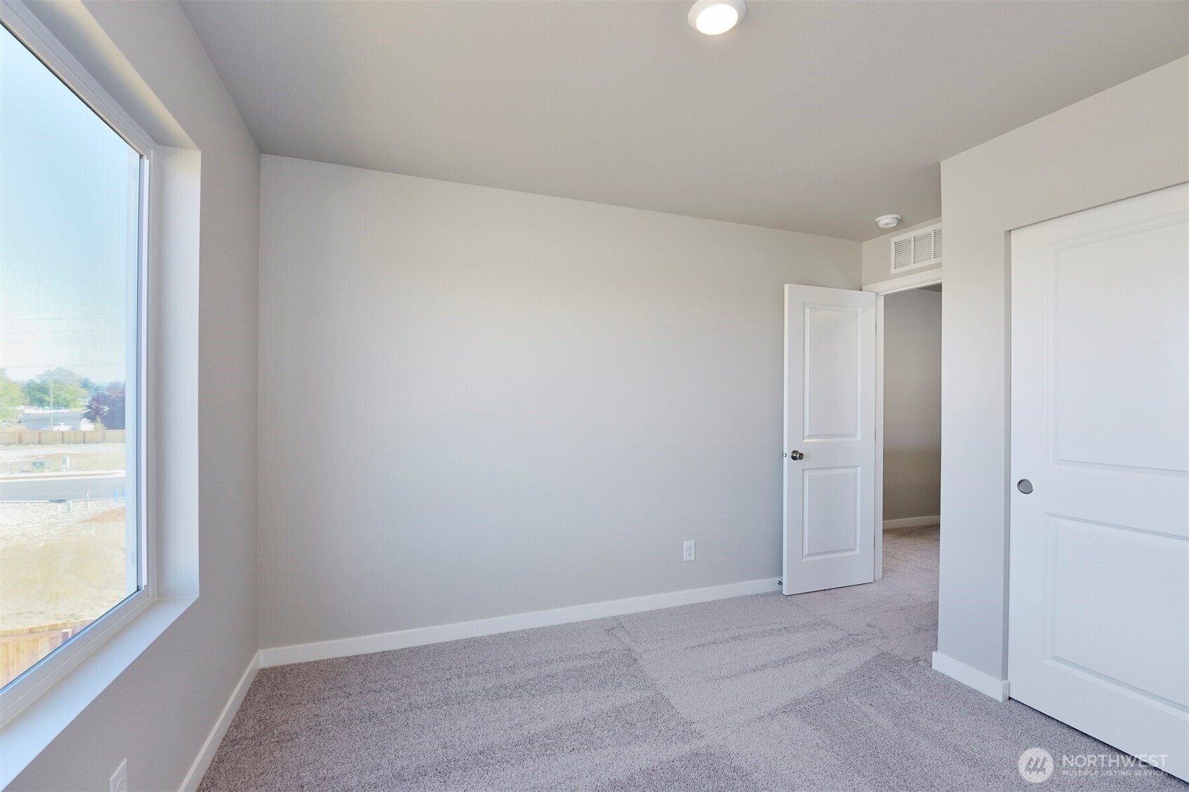 9756 Hay Street SE, Yelm, WA 98597