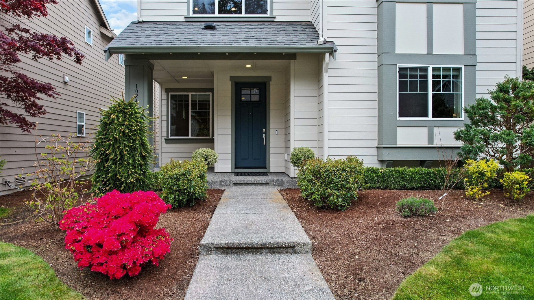 10248 242nd Avenue NE, Redmond, WA 98053