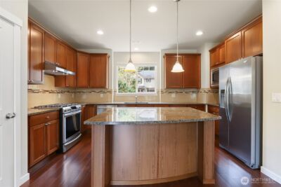 10248 242nd Avenue NE, Redmond, WA 98053 - Photo 11