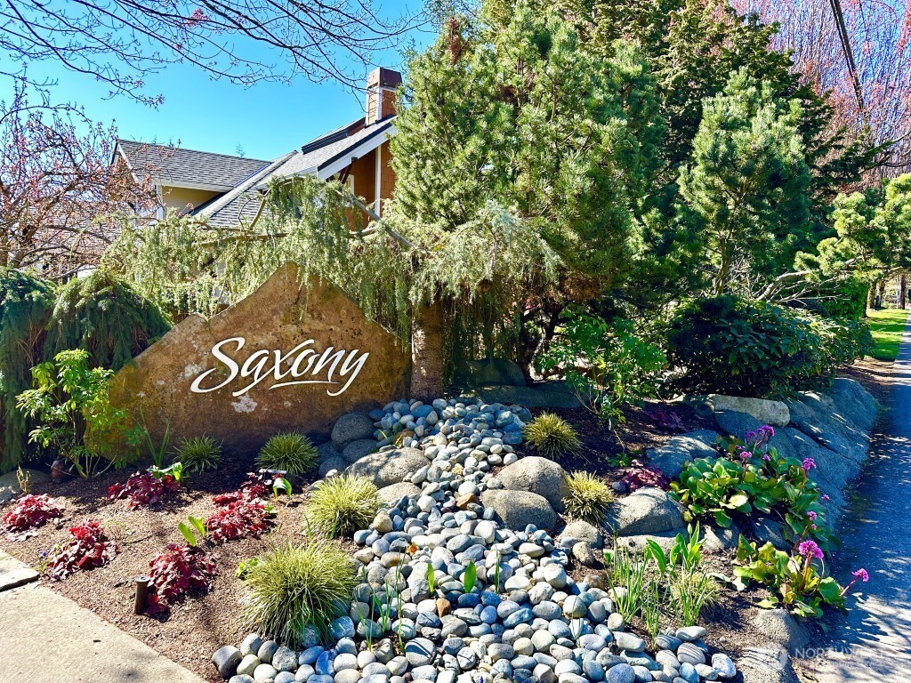 515 225th Place NE #33, Sammamish, WA 98074