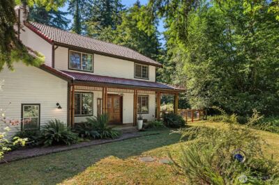 11703 Vashon Highway SW, Vashon, WA 98070