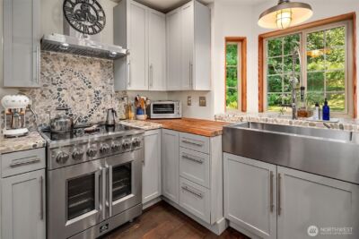 11703 Vashon Highway SW, Vashon, WA 98070 - Photo 14