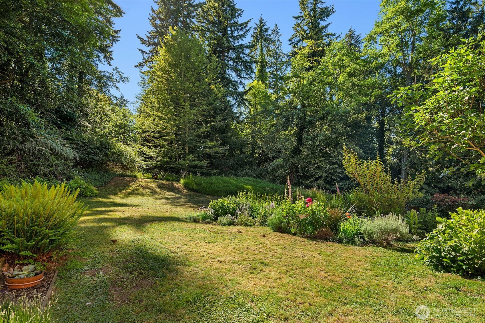 11703 Vashon Highway SW, Vashon, WA 98070