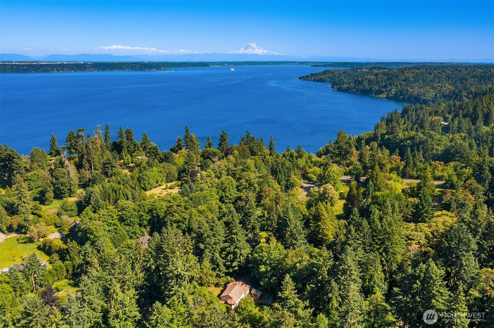 11703 Vashon Highway SW, Vashon, WA 98070