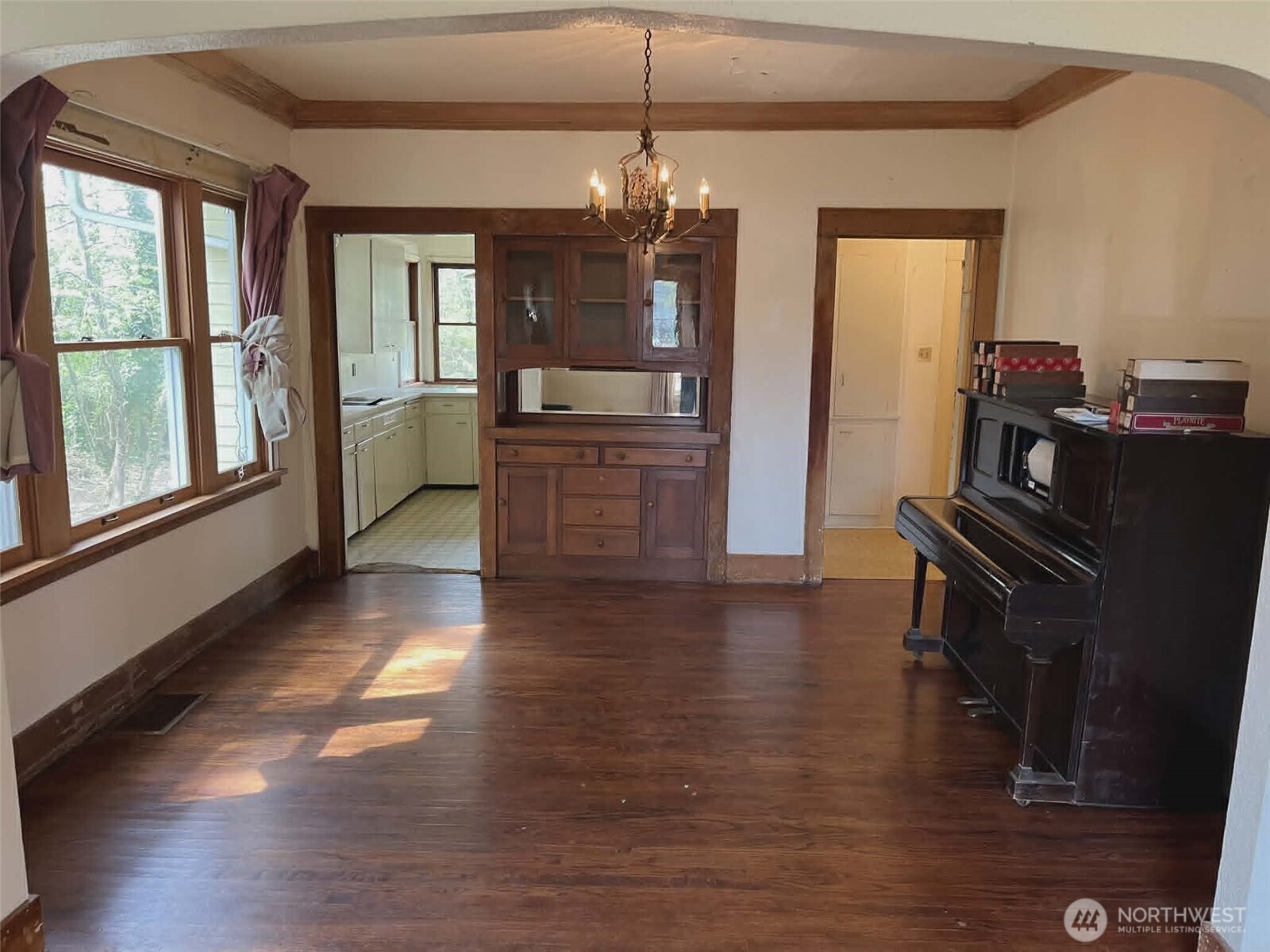 4326 E F Street , Tacoma, WA 98404