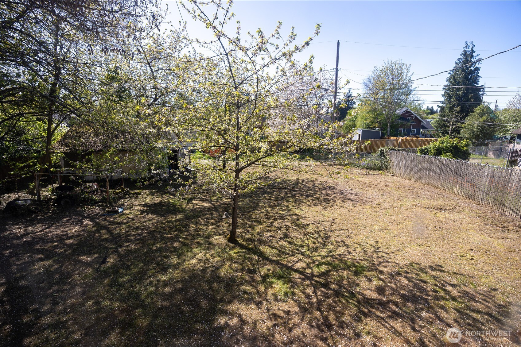 4326 E F Street , Tacoma, WA 98404
