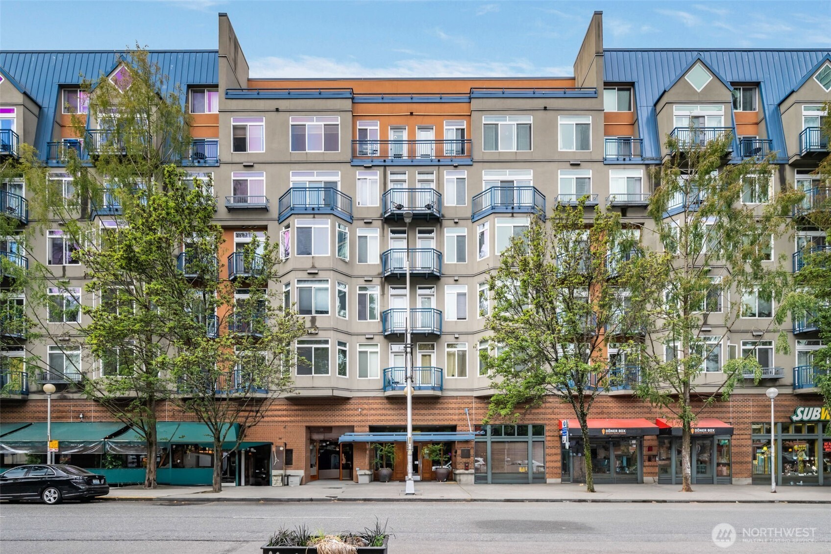 2415 2nd Avenue #750, Seattle, WA 98121