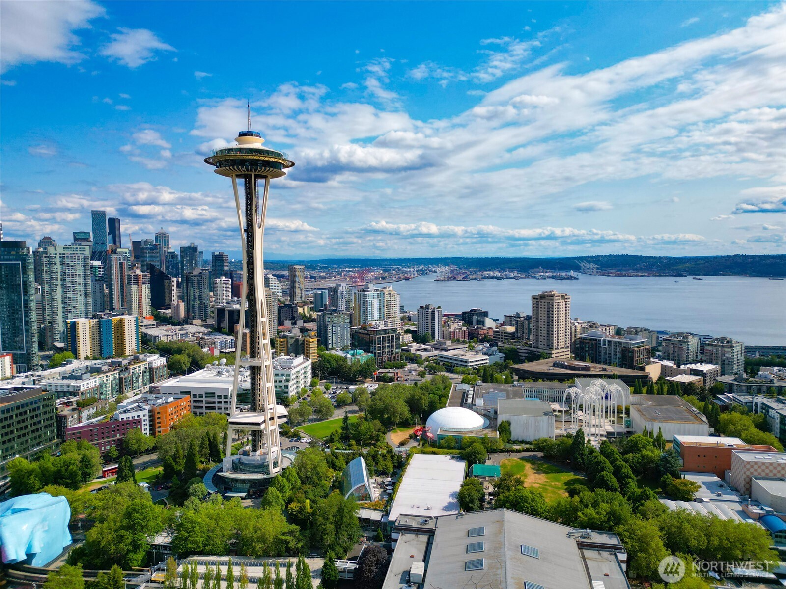 2415 2nd Avenue #750, Seattle, WA 98121