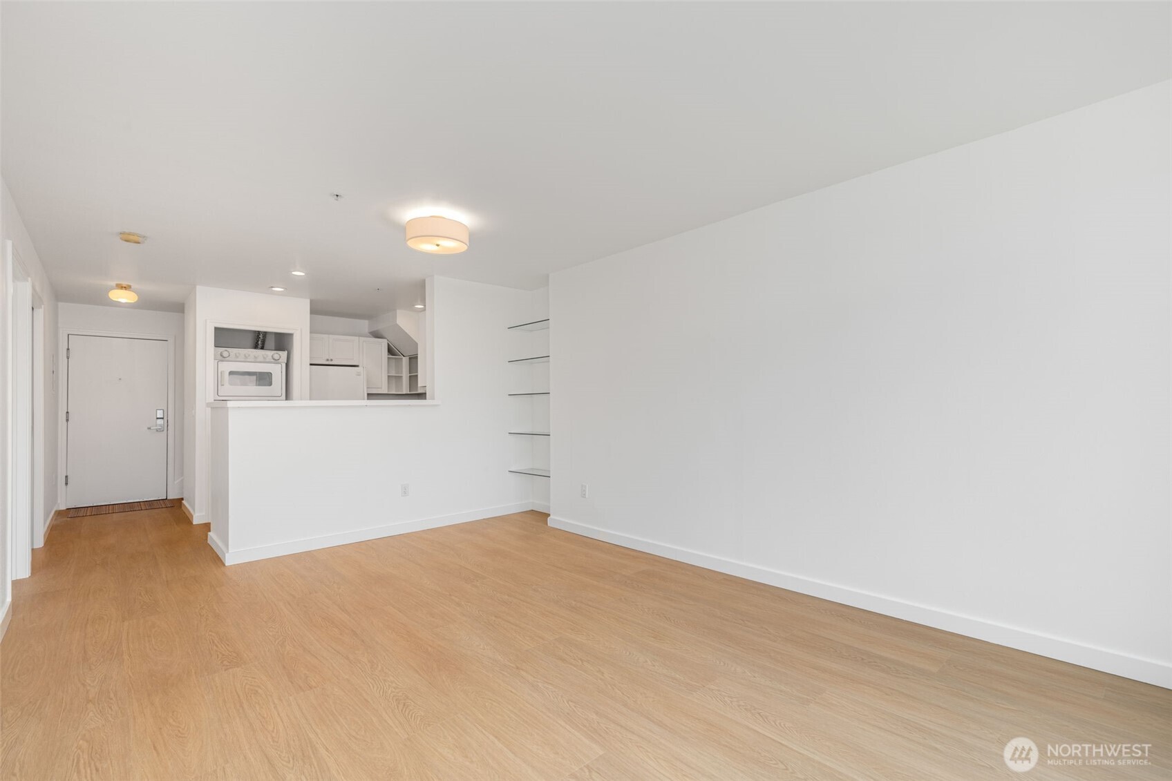 2415 2nd Avenue #750, Seattle, WA 98121