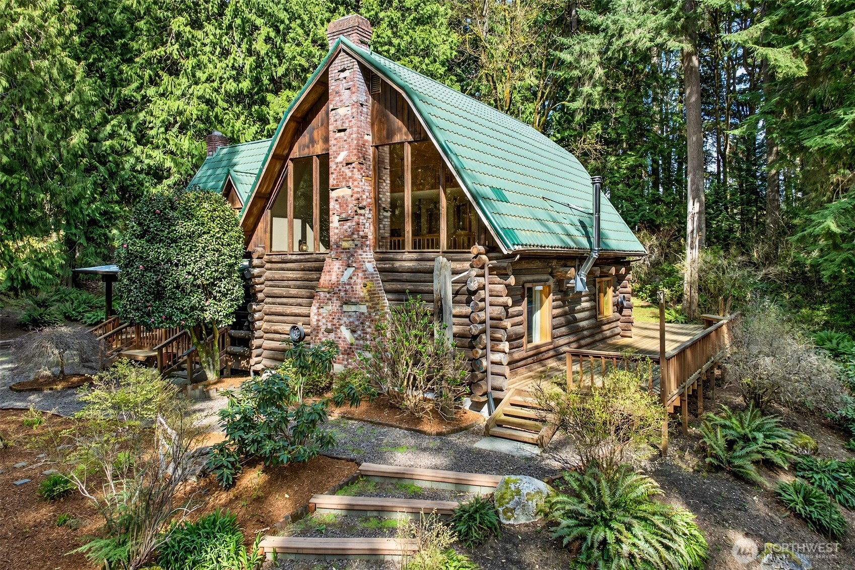 18020 214th Avenue NE, Woodinville, WA 98077