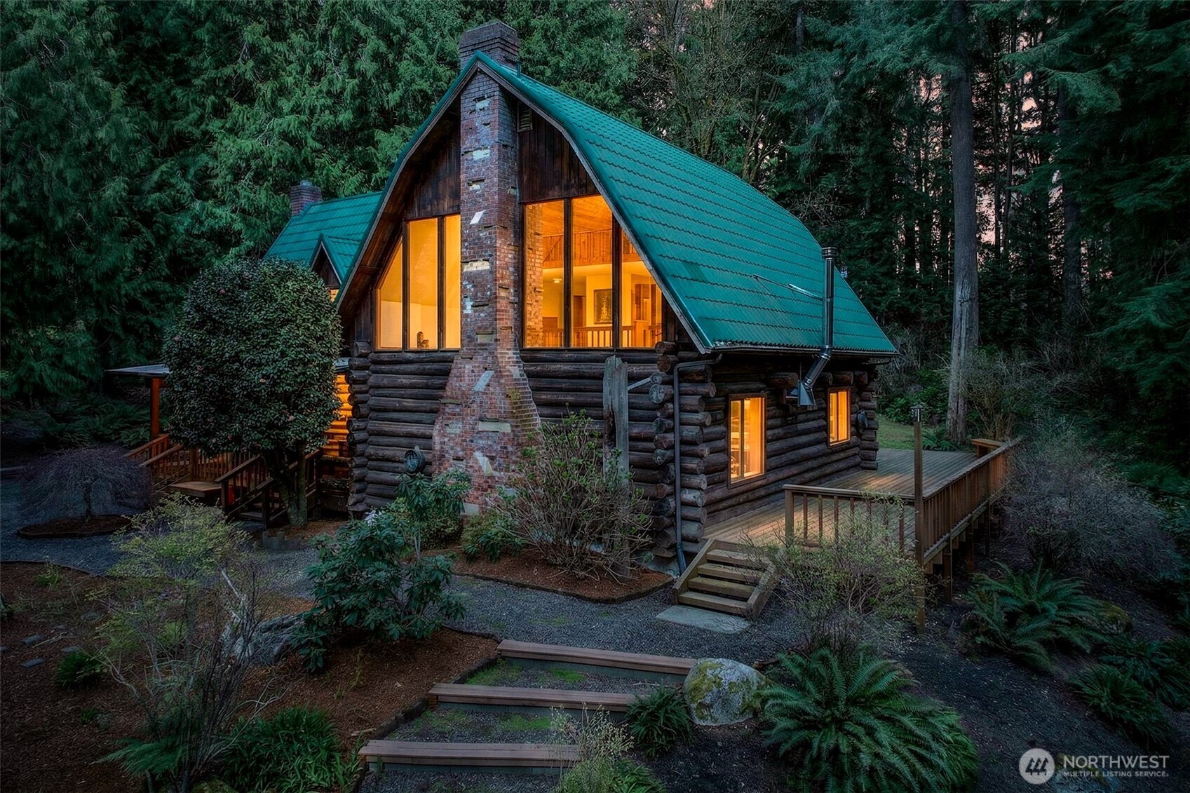 18020 214th Avenue NE, Woodinville, WA 98077
