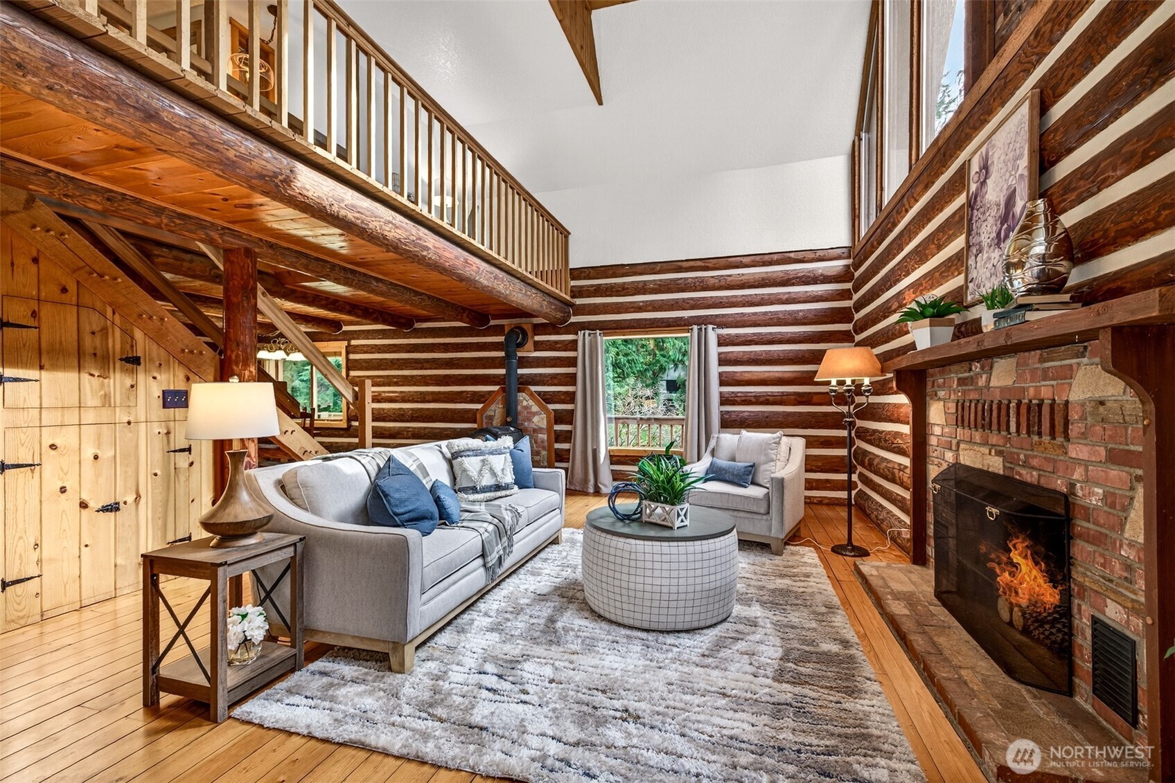 18020 214th Avenue NE, Woodinville, WA 98077