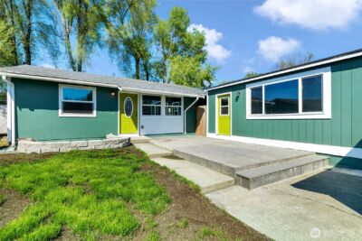 8705 12th Street NE, Lake Stevens, WA 98258 - Photo 1