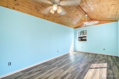 8705 12th Street NE, Lake Stevens, WA 98258 - Photo 2