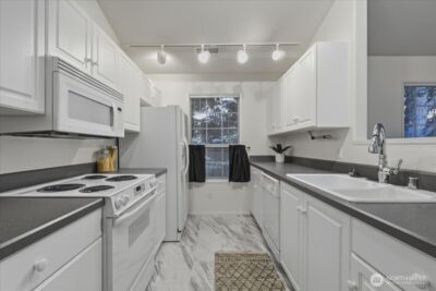 13210 SE 7th Street #D20, Vancouver, WA 98683 - Photo 13