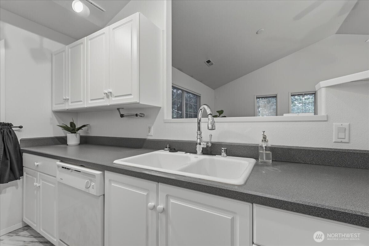 13210 SE 7th Street #D20, Vancouver, WA 98683
